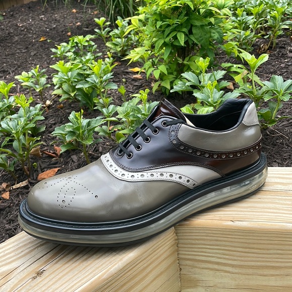 Prada Levitate Leather Wing-Tip Sneaker - Picture 3 of 16
